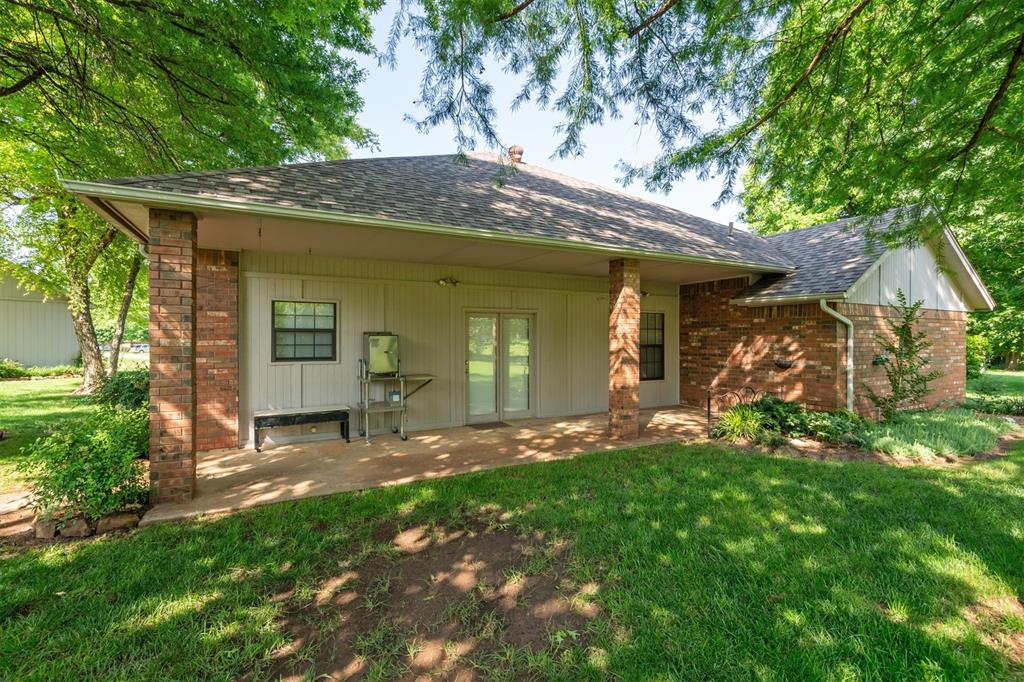 1500 N Lilac Terrace