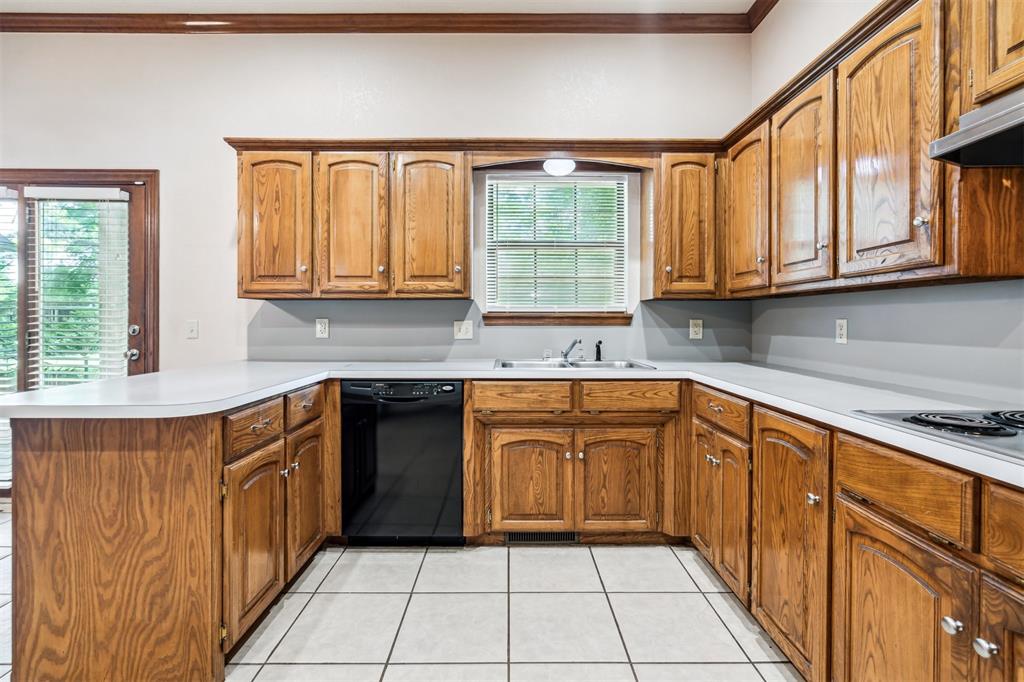 1500 N Lilac Terrace