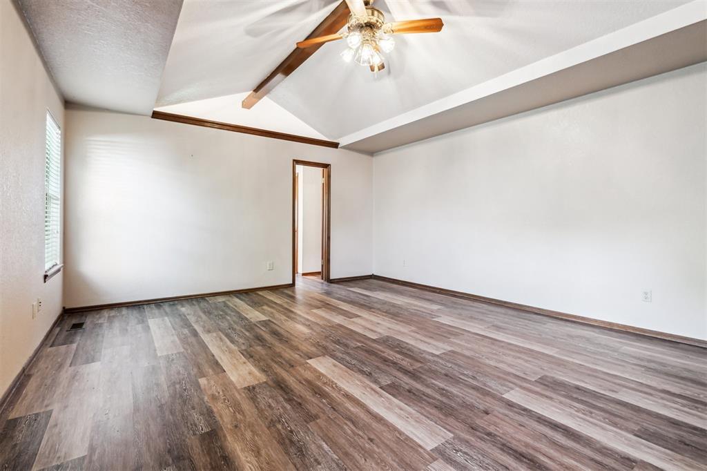 1500 N Lilac Terrace