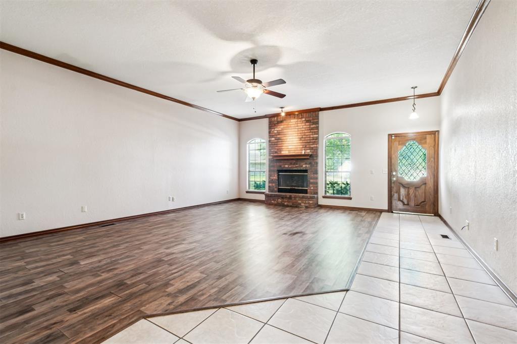 1500 N Lilac Terrace