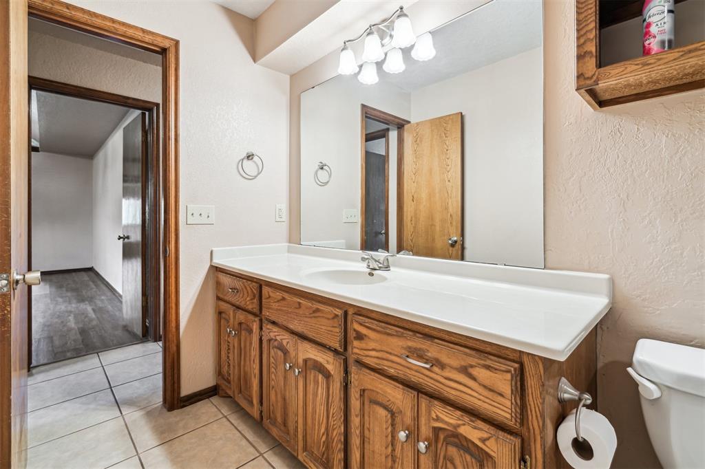 1500 N Lilac Terrace