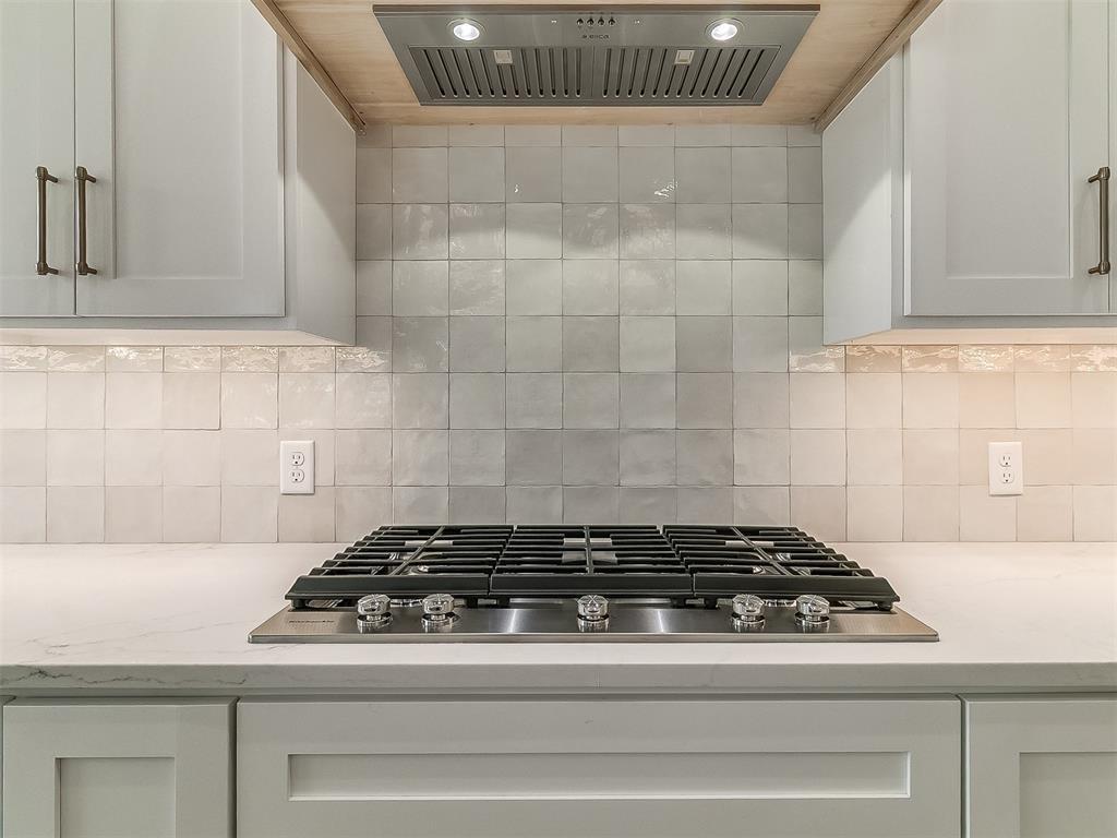 16404 Burgundy West Drive