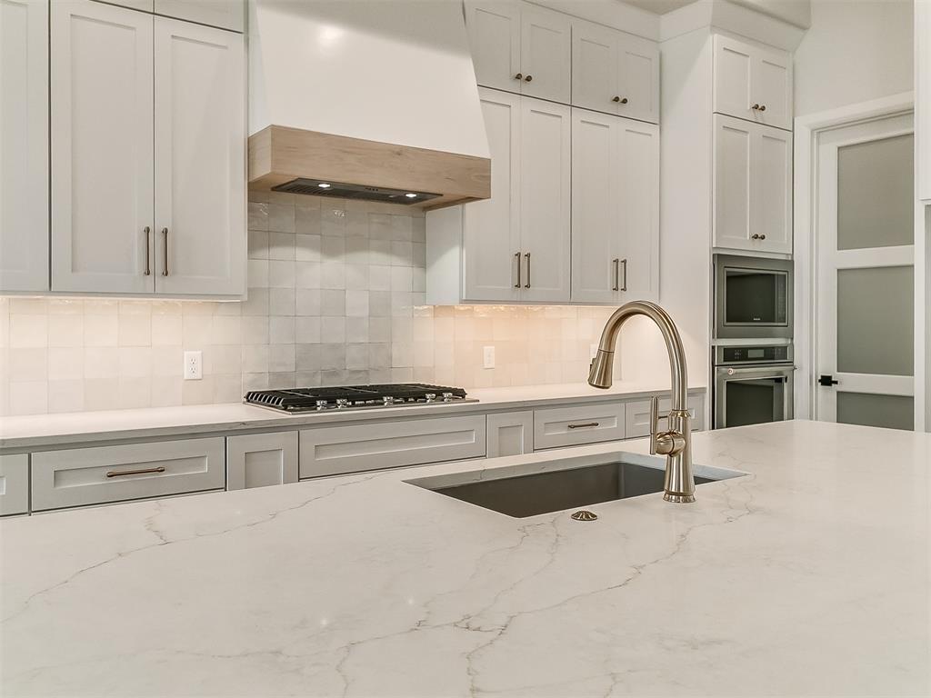 16404 Burgundy West Drive