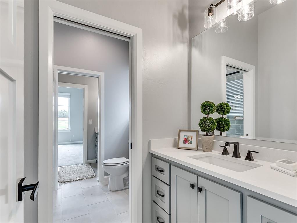 2801 Gold Finch Drive