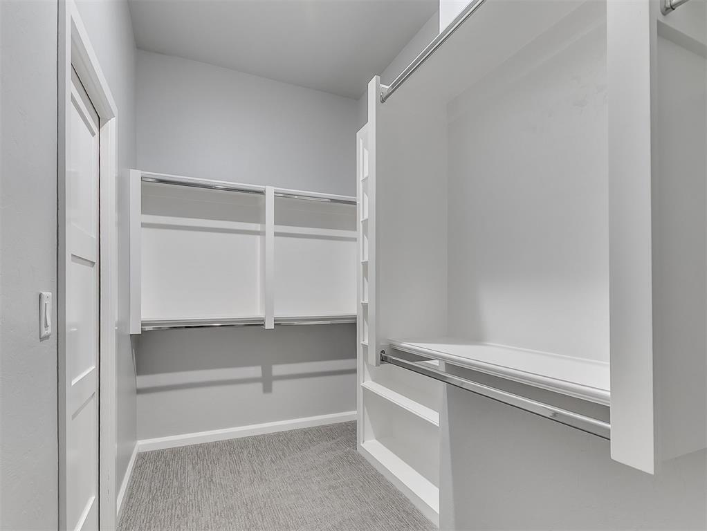 2801 Gold Finch Drive