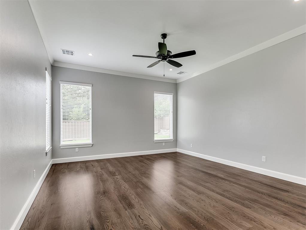 2801 Gold Finch Drive