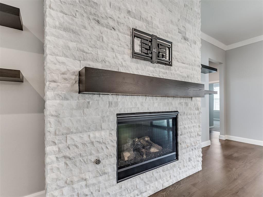 2801 Gold Finch Drive