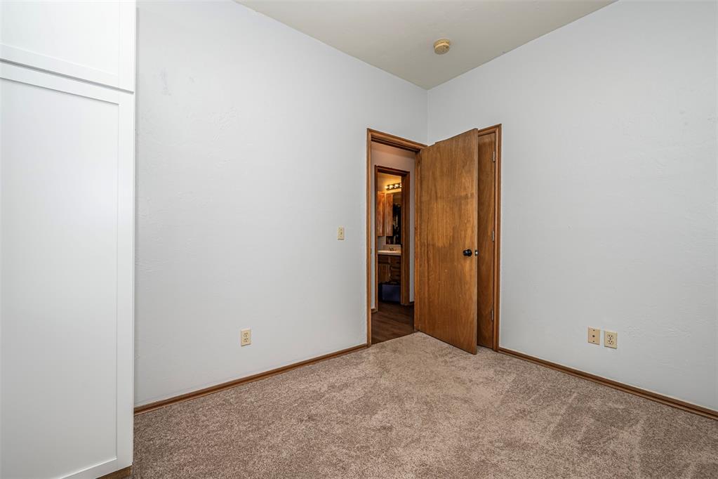 912 S Boynton Avenue