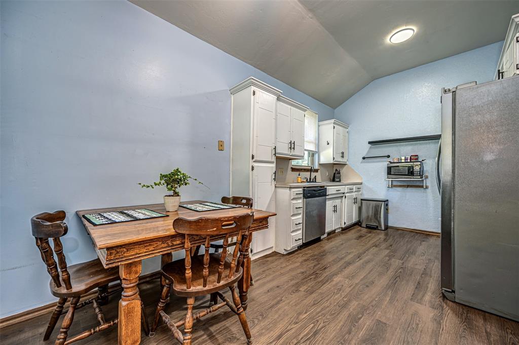 912 S Boynton Avenue