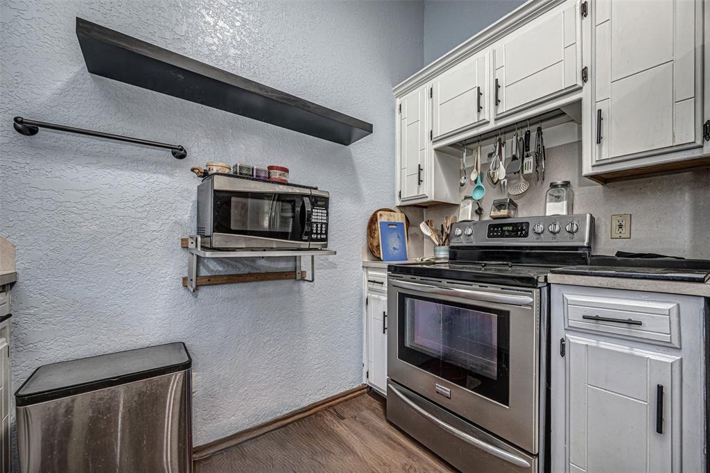 912 S Boynton Avenue