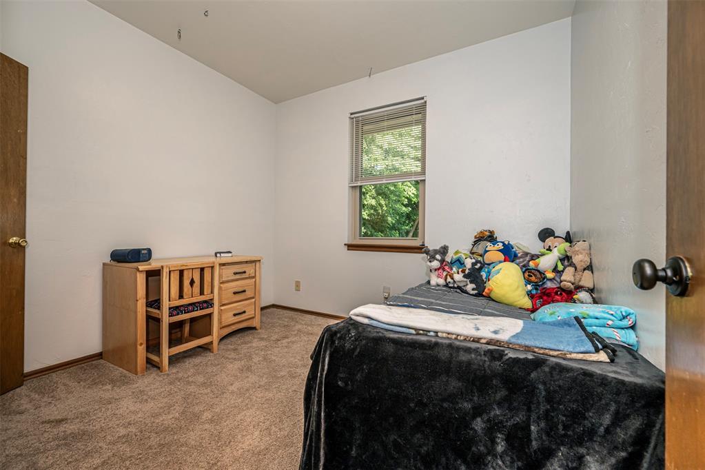 912 S Boynton Avenue