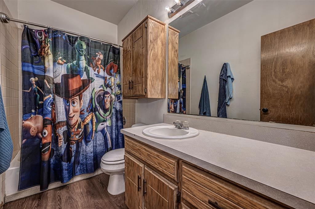 912 S Boynton Avenue