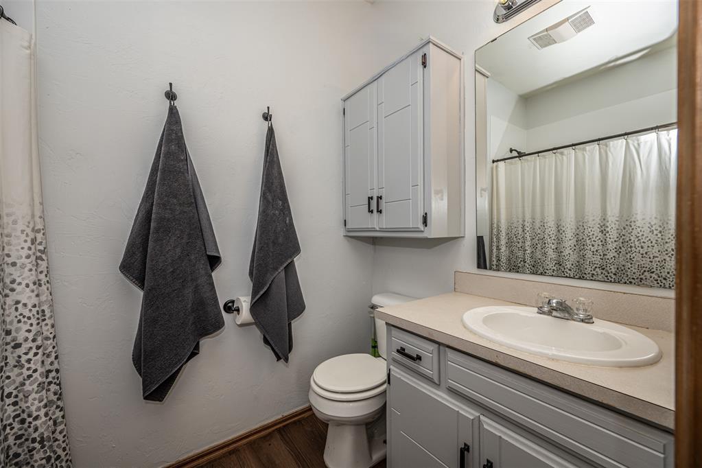 912 S Boynton Avenue