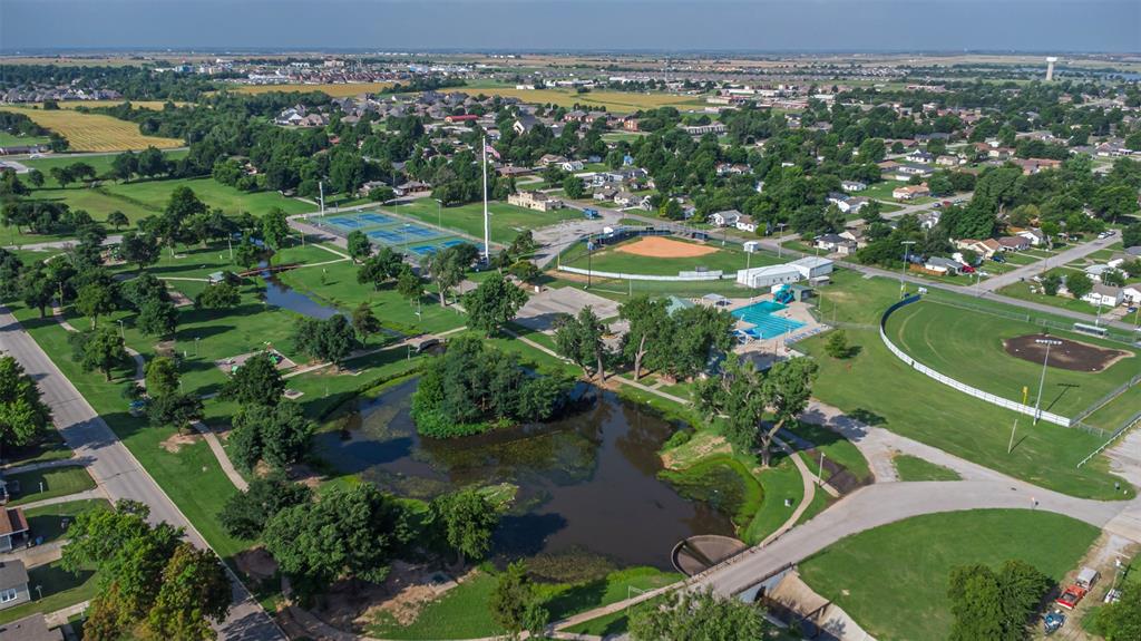 912 S Boynton Avenue