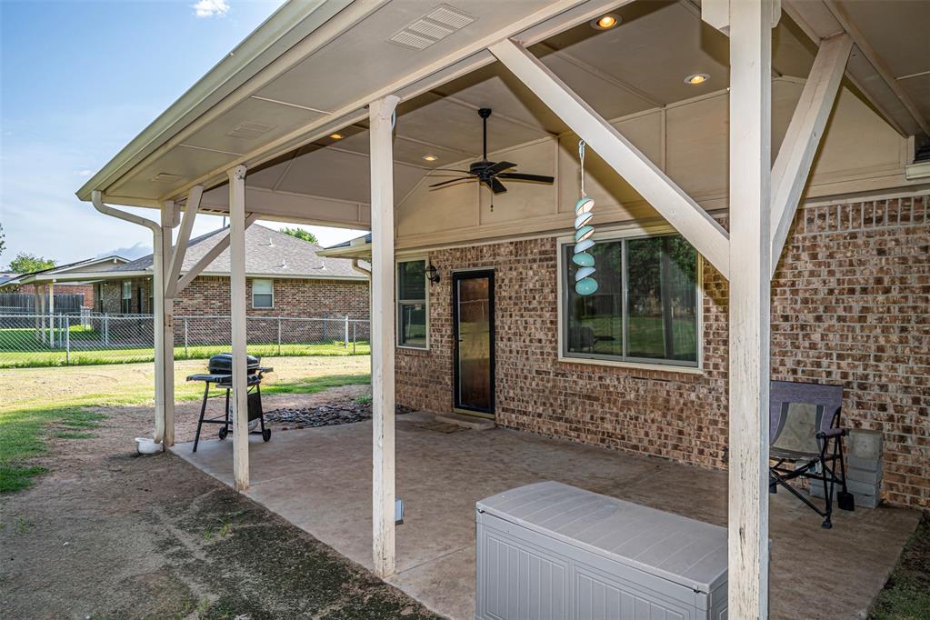 912 S Boynton Avenue