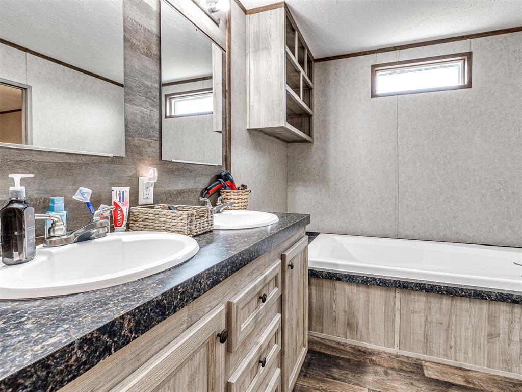 333057 Buckskin Court