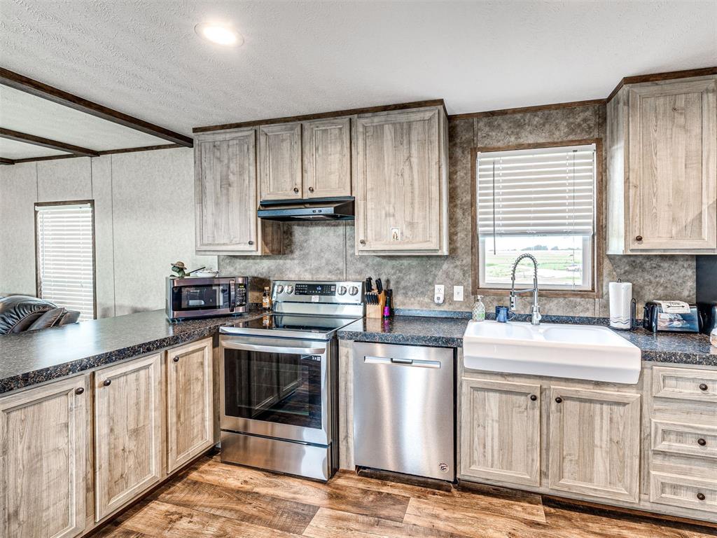 333057 Buckskin Court