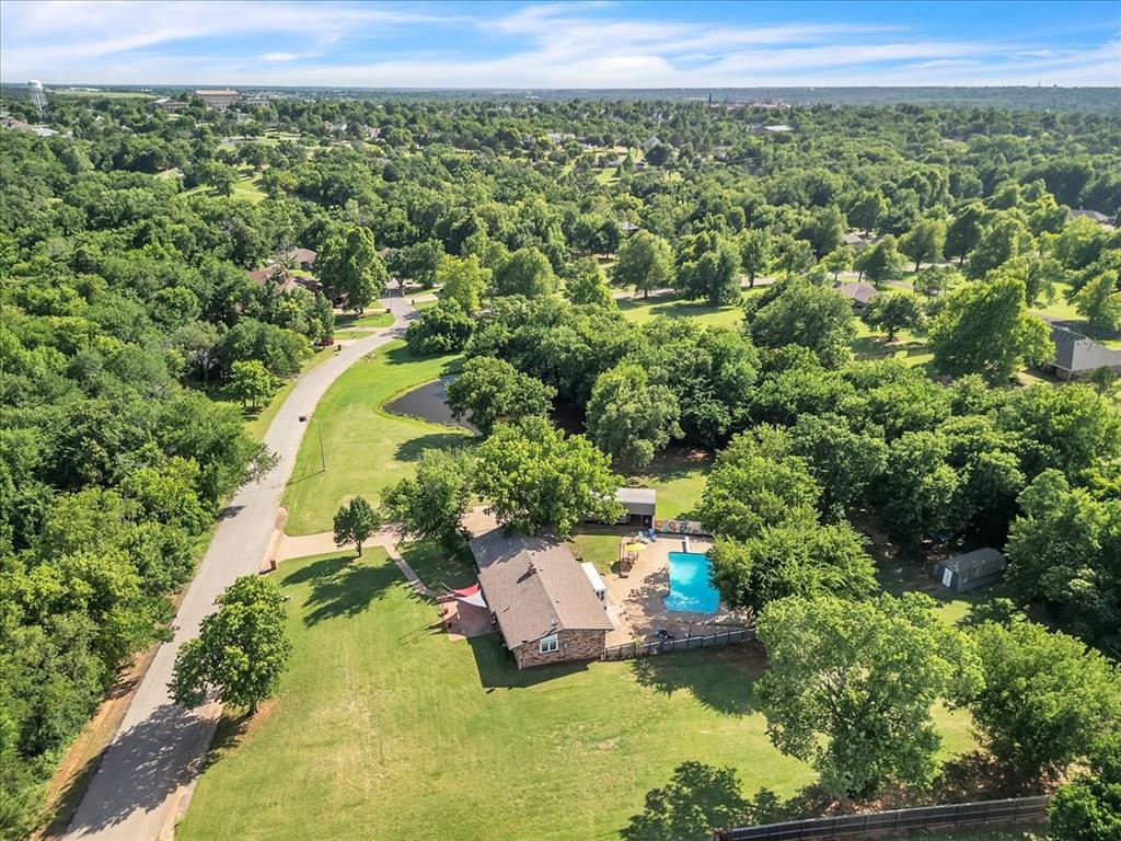 1007 Mockingbird Lane