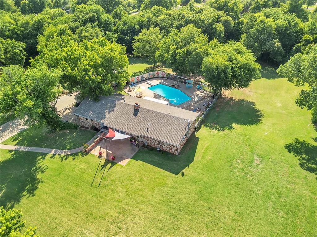 1007 Mockingbird Lane