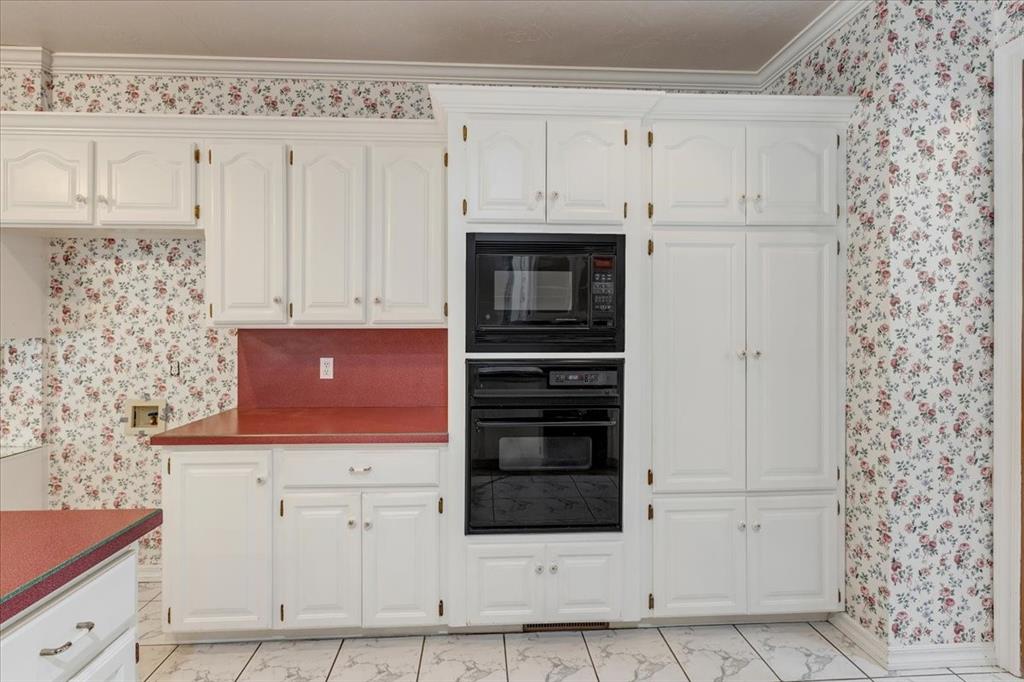 8100 NW 100th Street