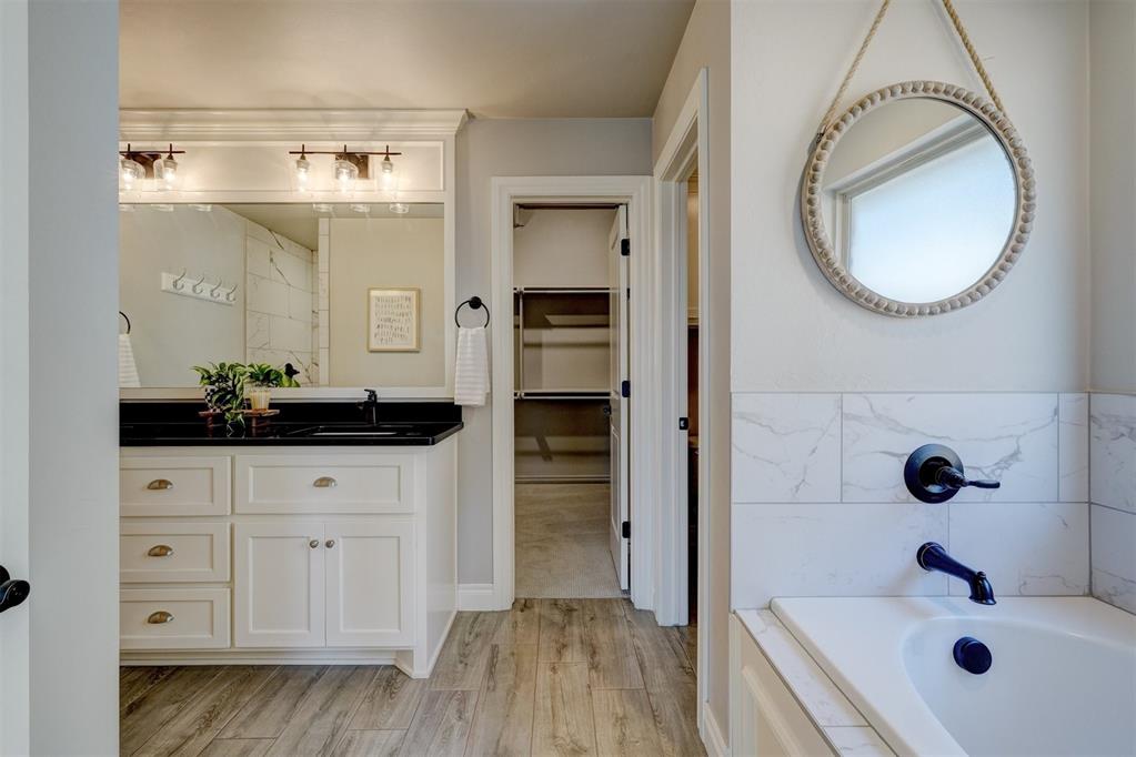 3100 Drake Crest Drive Unit: 4058305297