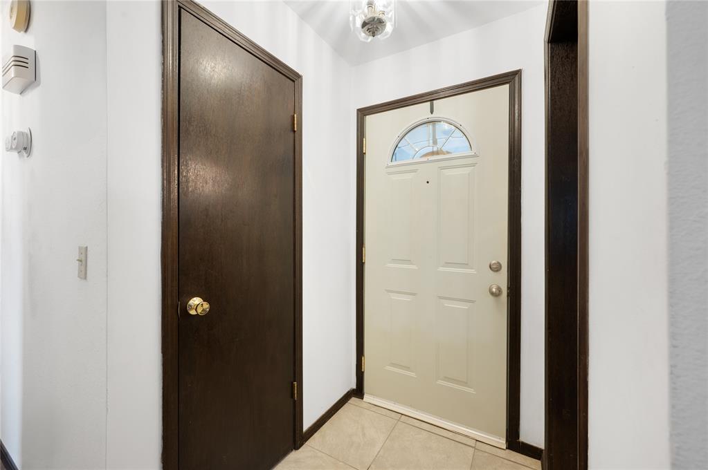 3901 Oak Valley Road