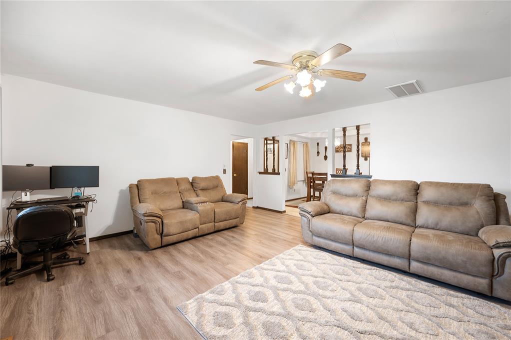 3901 Oak Valley Road