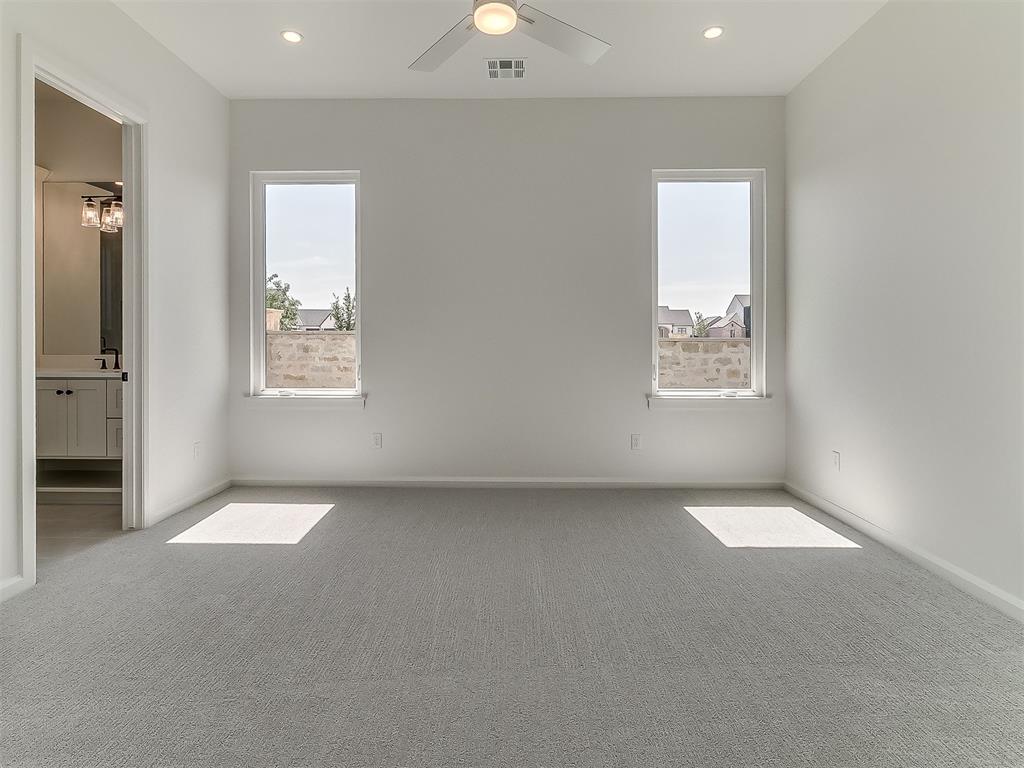 6104 NW 147TH Terrace