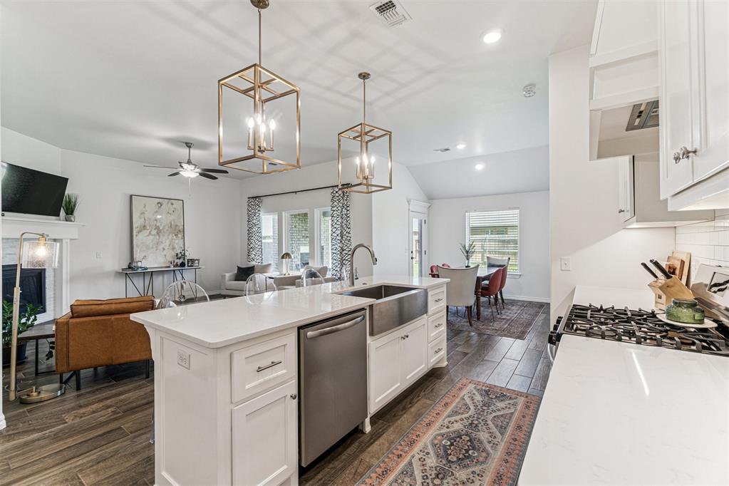 3433 NW 159th Terrace