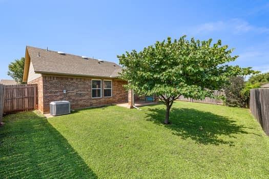 2709 NW 184th Street