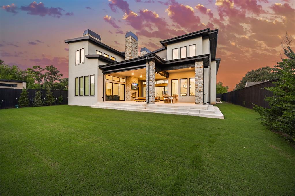 2826 Guilford Lane