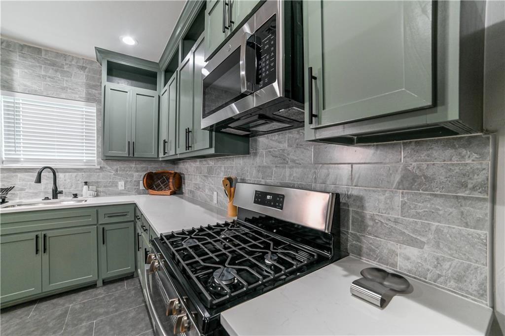 711 NW 34th Street