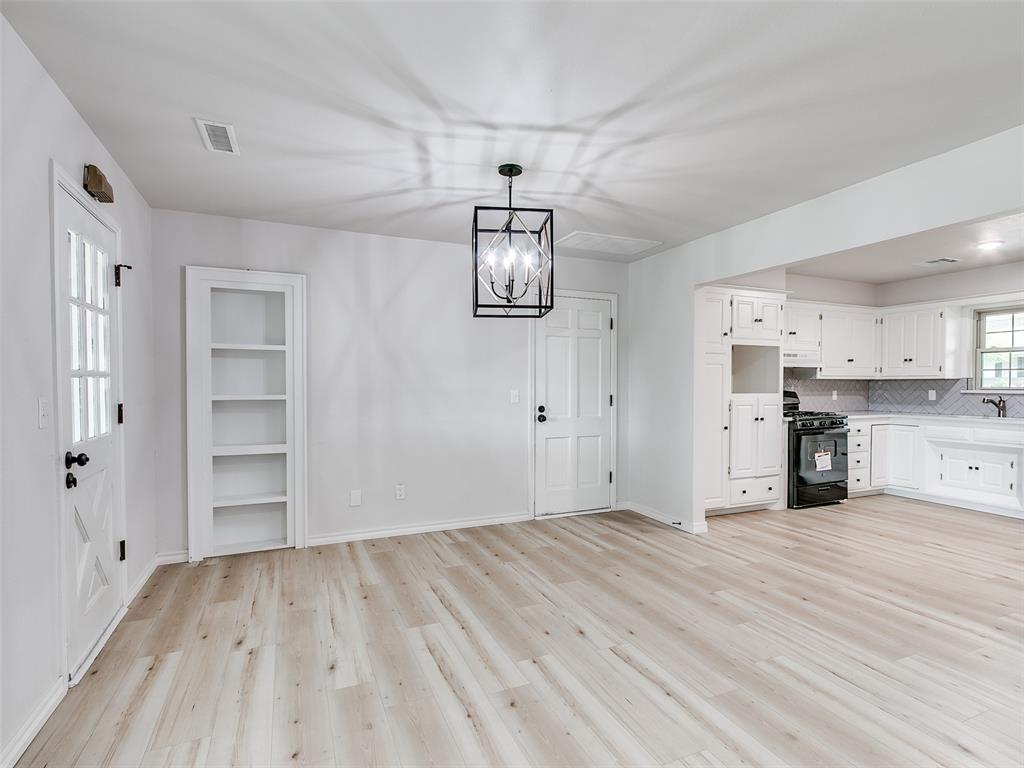 2720 NW 55th Terrace