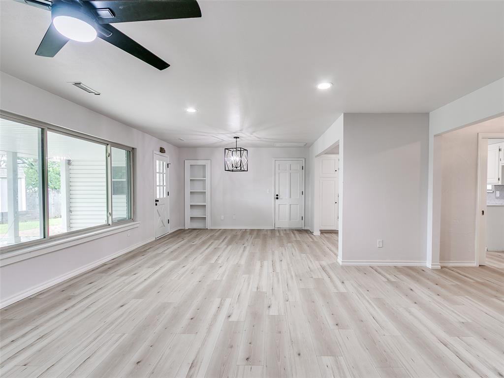 2720 NW 55th Terrace