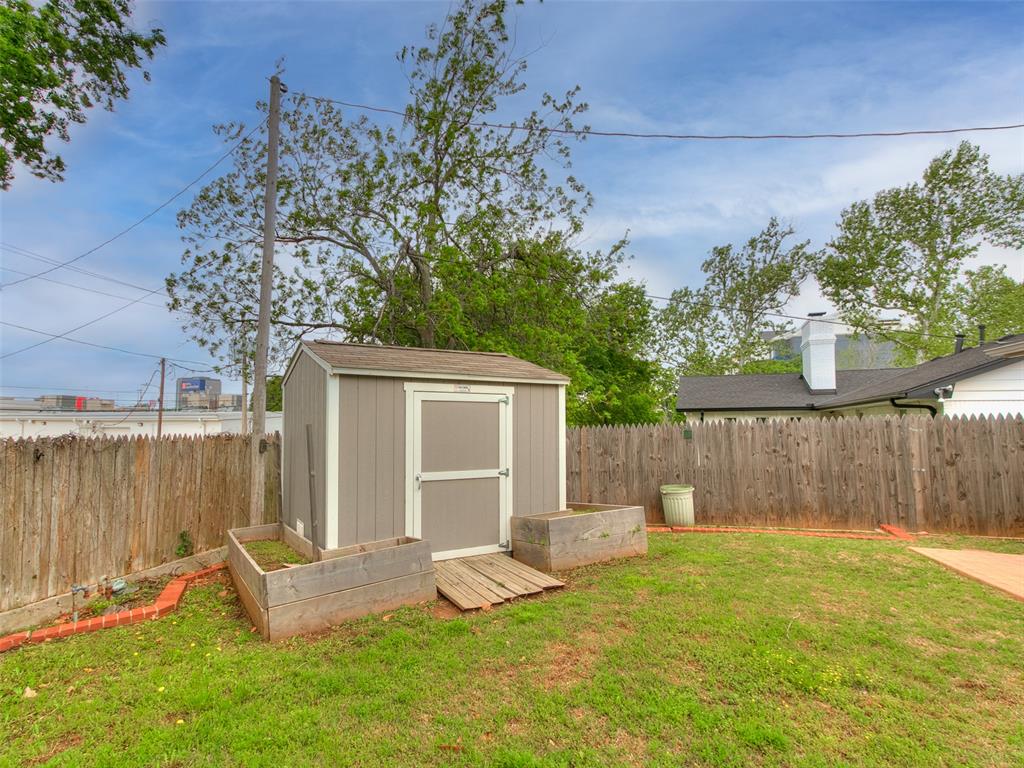 2720 NW 55th Terrace