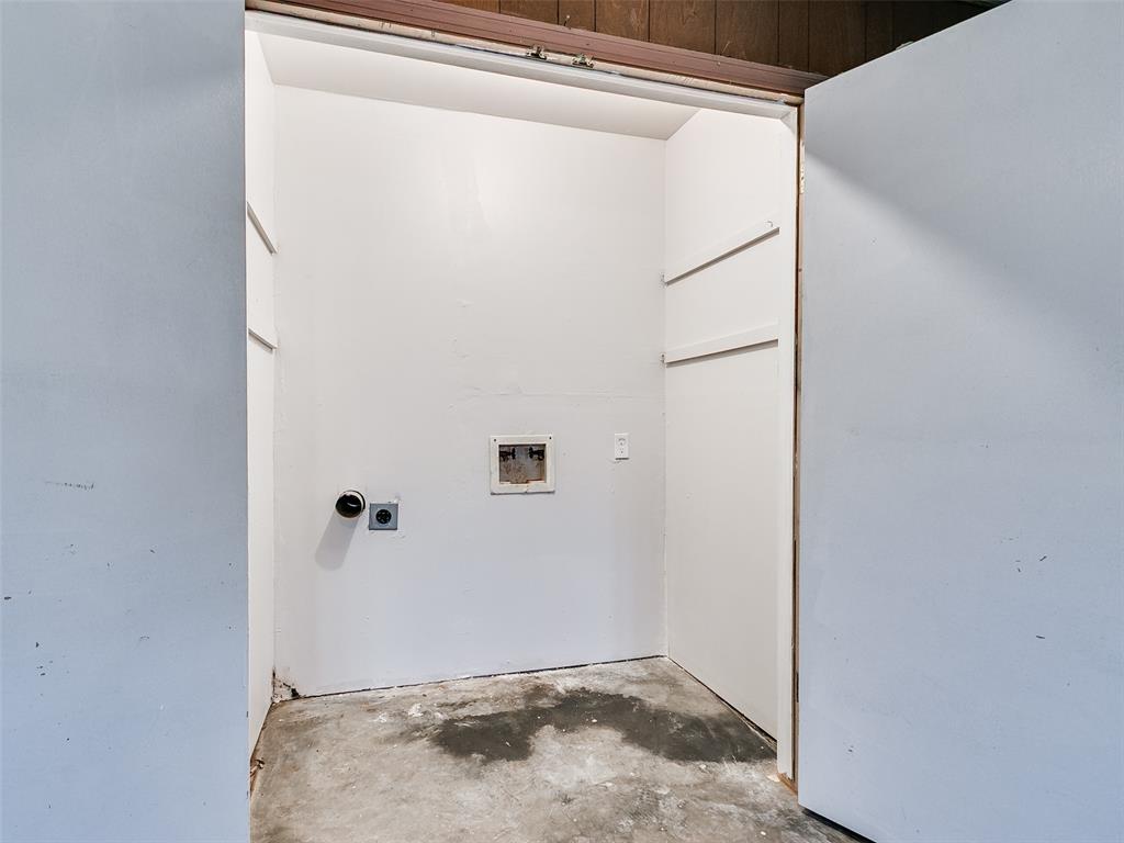 2720 NW 55th Terrace