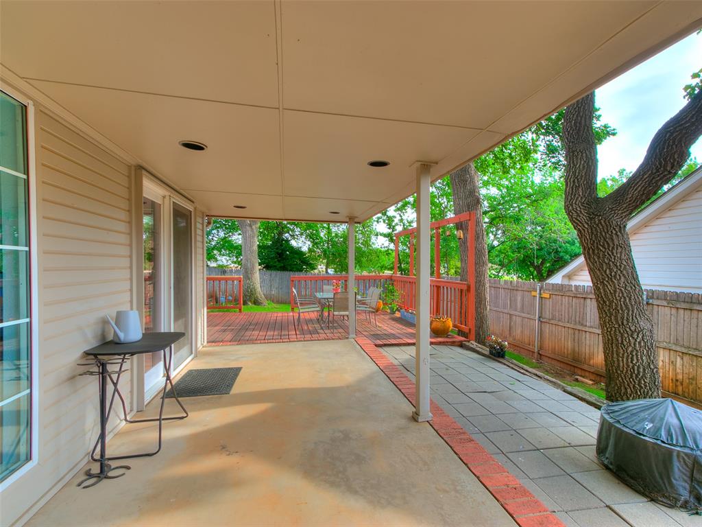 1413 Carfax Road