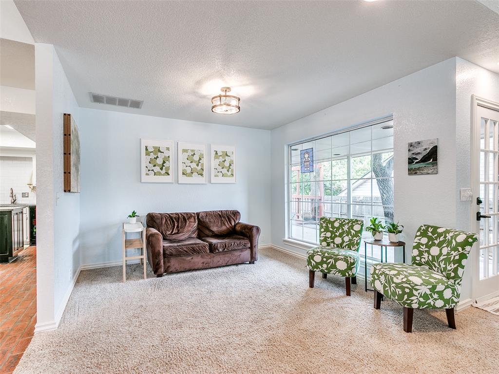 1413 Carfax Road