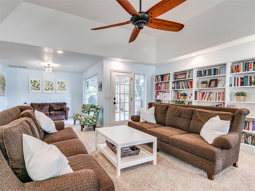 1413 Carfax Road
