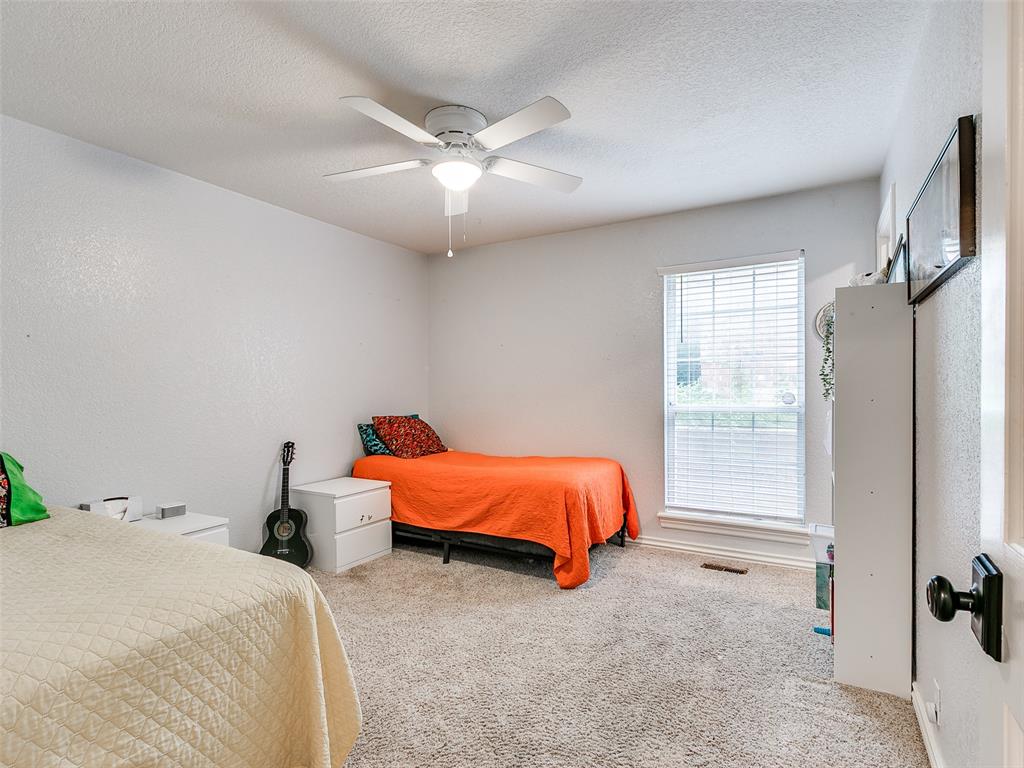 1413 Carfax Road