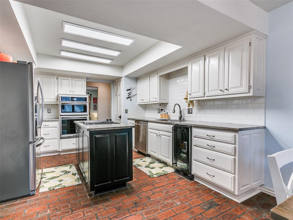1413 Carfax Road