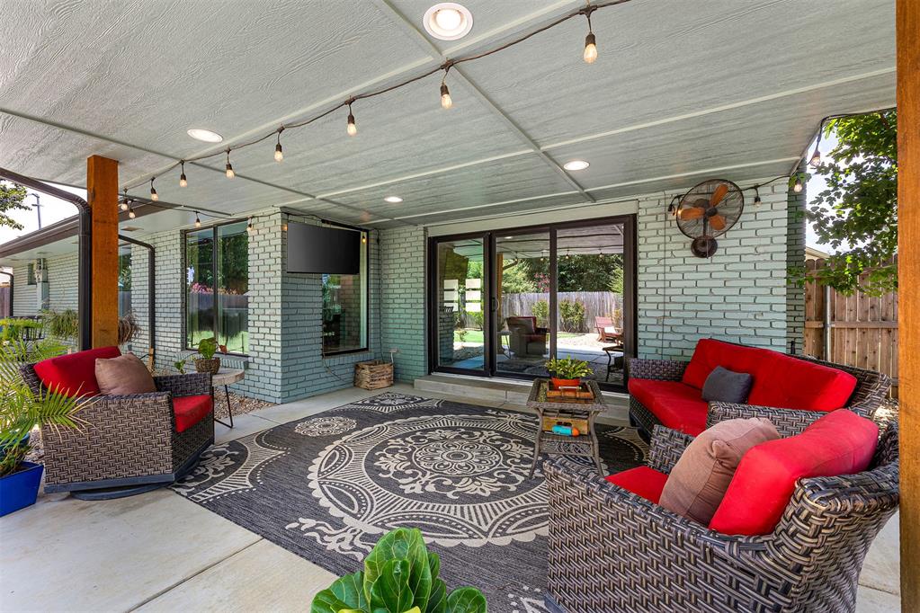 3817 NW 68th Street