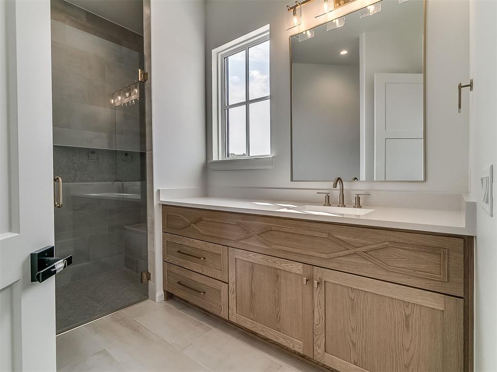 6109 NW 147th Street