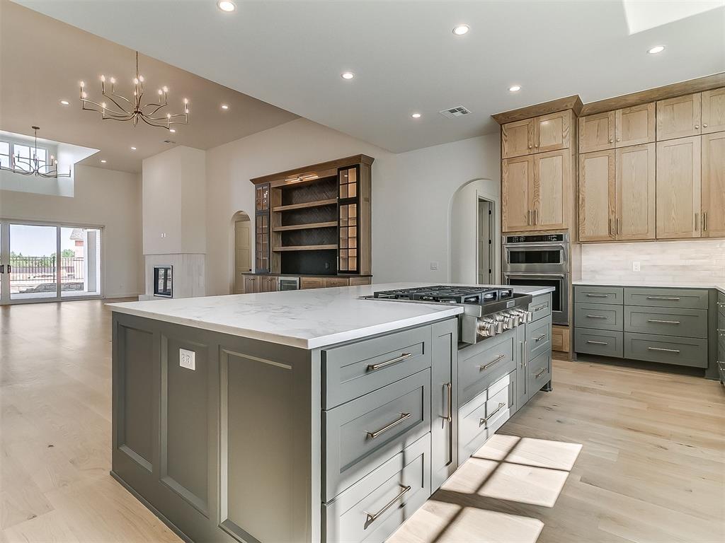 6109 NW 147th Street