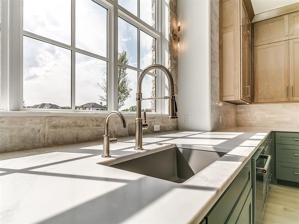 6109 NW 147th Street