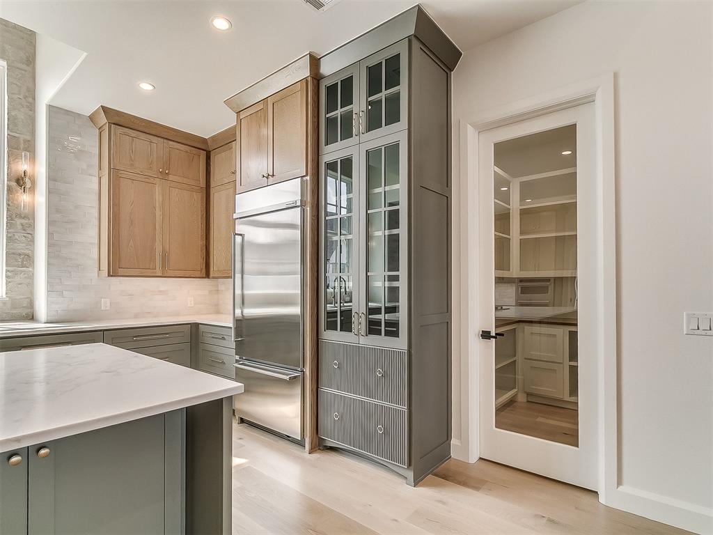 6109 NW 147th Street