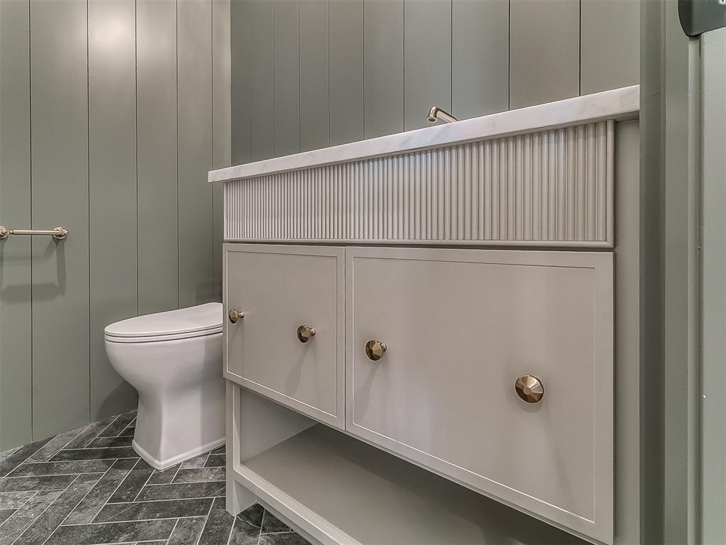 6109 NW 147th Street