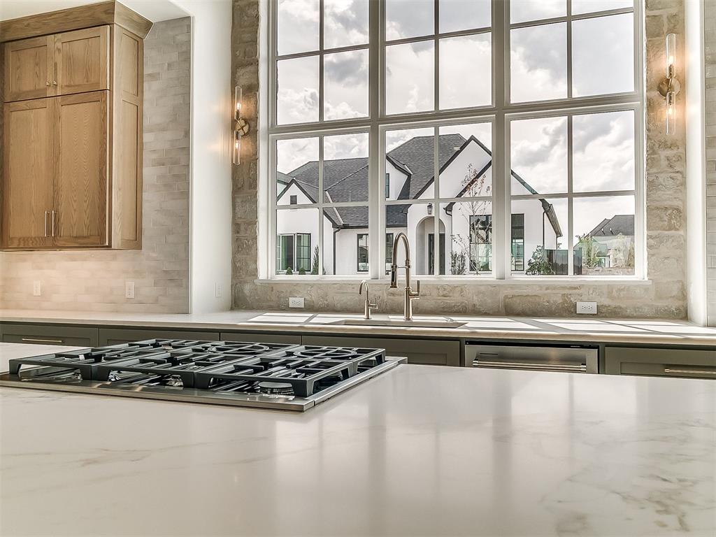 6109 NW 147th Street