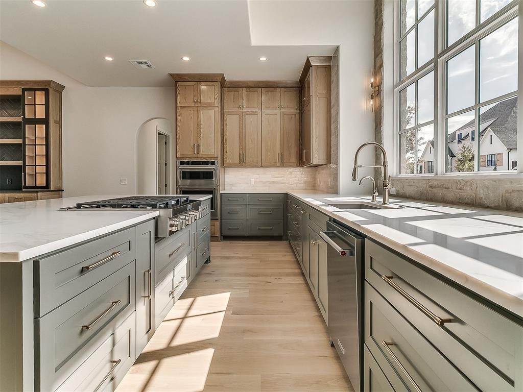 6109 NW 147th Street