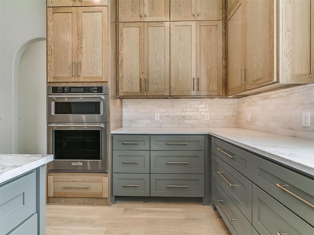 6109 NW 147th Street